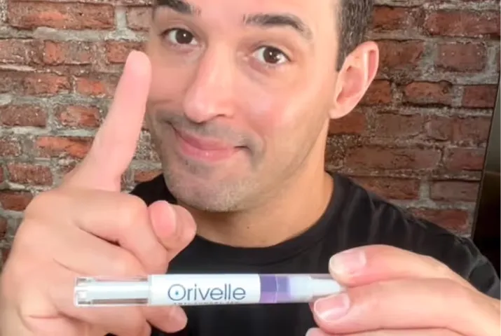 Orivelle promotional nail appearance comparison example two