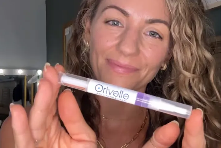 Orivelle promotional nail appearance comparison example three